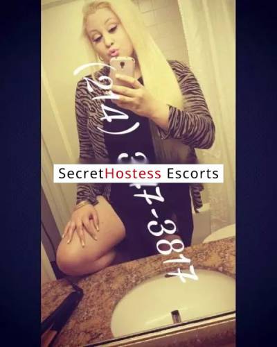 36 Year Old Irish Escort Austin TX Blonde Green eyes - Image 3