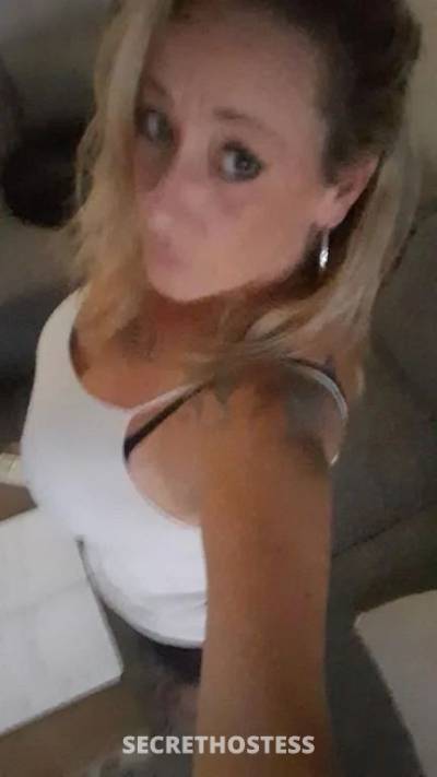 Busty sassy blonde...your new favourite in Perth