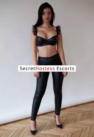 24 Year Old Escort Bratislava Black Hair - Image 7