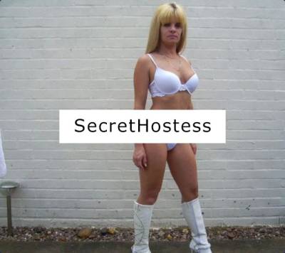 TinyTease 41Yrs Old Escort Size 8 149CM Tall Bedford Image - 6