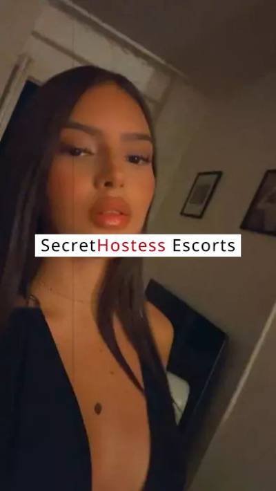 21 Year Old Colombian Escort Barcelona - Image 1
