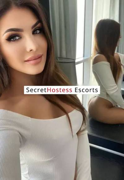 22Yrs Old Escort 60KG 170CM Tall Dubai Image - 1