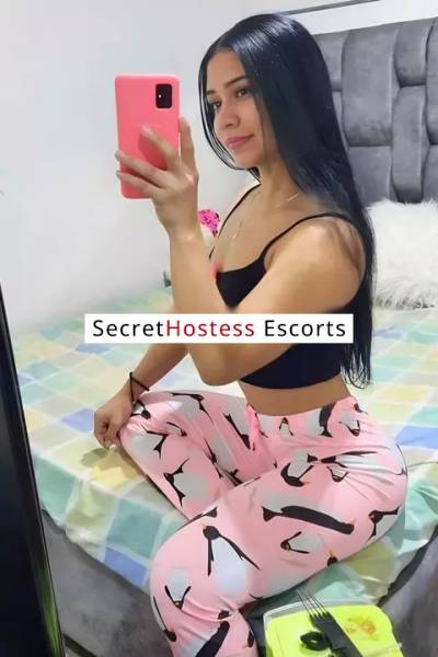 26 Year Old Colombian Escort Marbella - Image 3