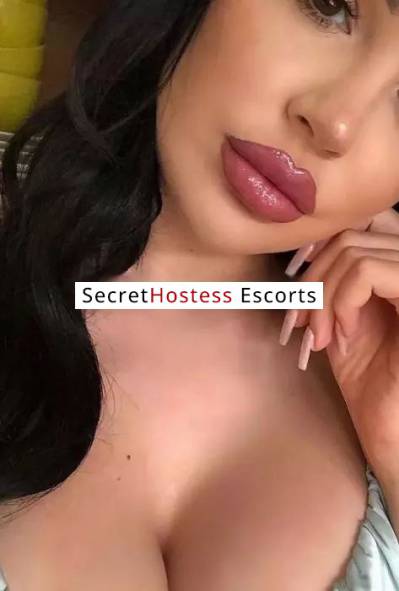 26 Year Old Romanian Escort Dubai - Image 7