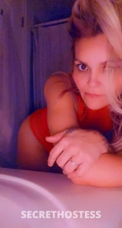 35 year old Escort in Oklahoma City OK ❄❄ Baby its cold outside