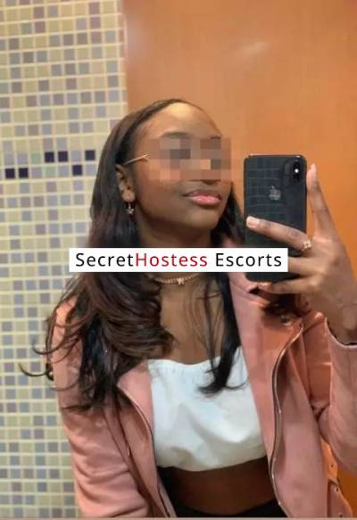 23 Year Old Colombian Escort Barcelona - Image 2