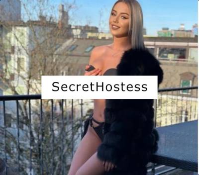 Julia 22Yrs Old Escort Luton Image - 3