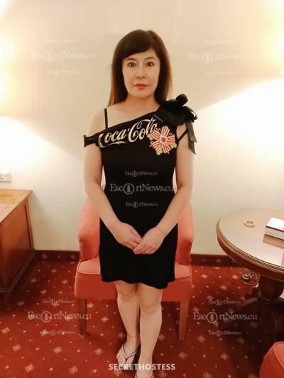 22 Year Old Asian Escort Cairo - Image 4