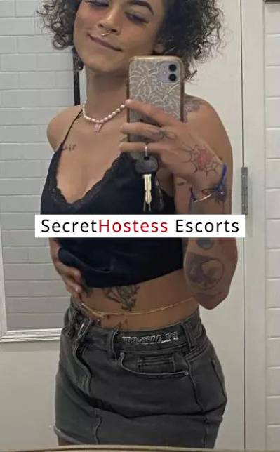 23 year old Escort in Austin TX Escort Advertisement "Unwind with Naughty Me Sensual 
