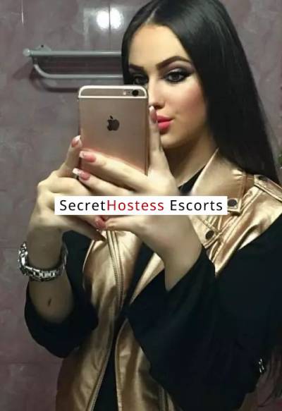 22 Year Old Venezuelan Escort Benidorm - Image 6