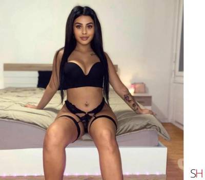 23 year old Latino Escort in Leicester .MIA PORNO STAR QUEEN BJ., Independent