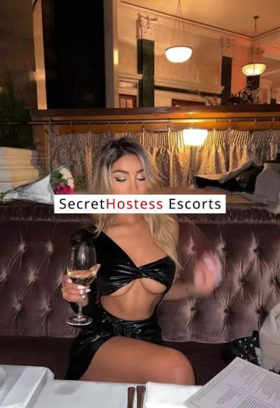 26 year old Dutch Escort in London Elegant and Vibrant Companion Indulge in Luxury and 