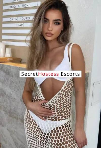 27 year old Russian Escort in Florence Dora
