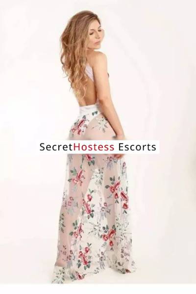 29 Year Old South American Escort Barcelona Blonde - Image 3