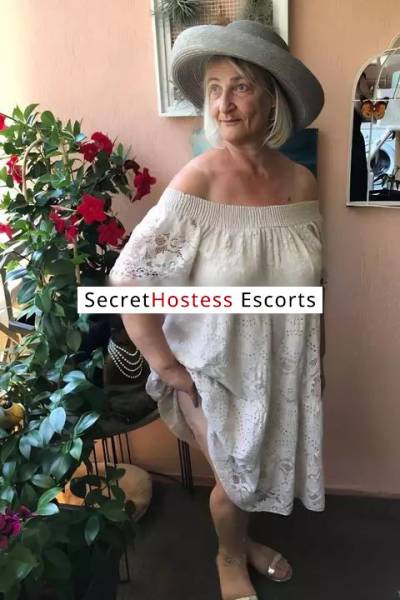 59Yrs Old Escort 74KG 165CM Tall Cannes Image - 2