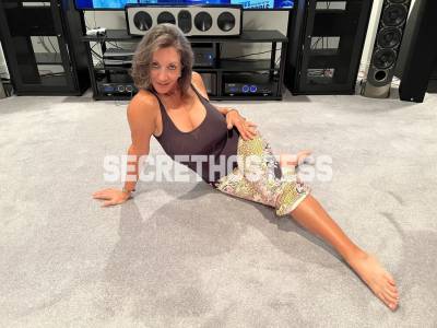 60Yrs Old Escort 62KG 165CM Tall Los Angeles CA Image - 0