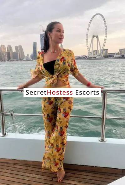 36 Year Old Ukrainian Escort Dubai Brunette Hazel eyes - Image 2