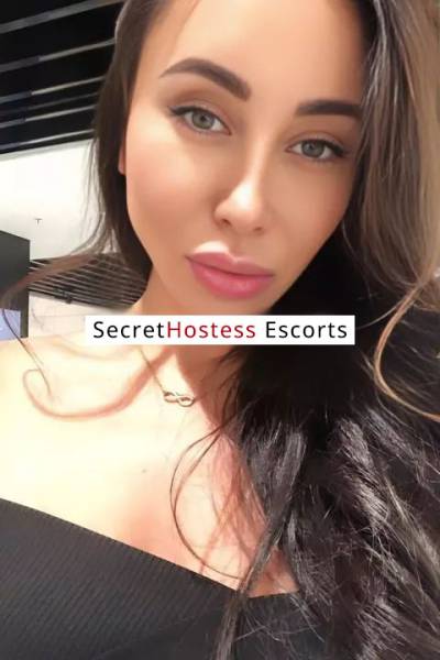 25 Year Old Escort Jeddah - Image 2