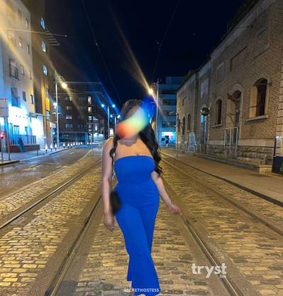 20Yrs Old Escort Size 10 Toronto Image - 1