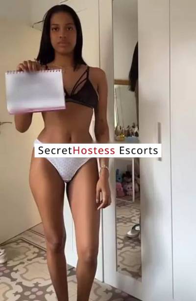 21 Year Old Brazilian Escort Abu Dhabi - Image 1