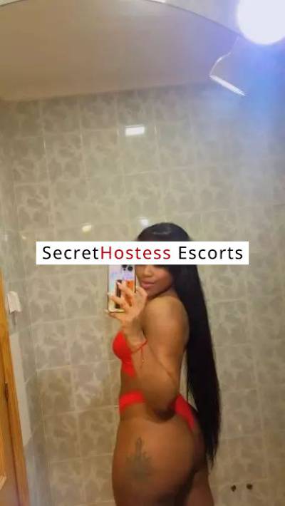 22 Year Old Colombian Escort Frankfurt am Main - Image 4