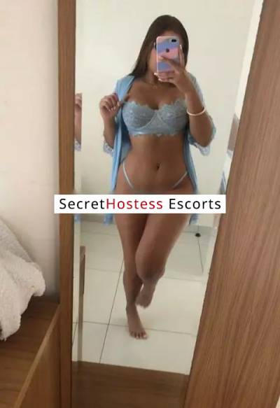 22 Year Old Colombian Escort Madrid - Image 4