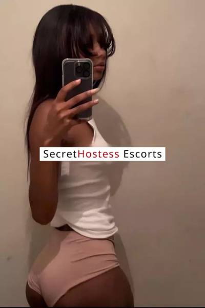 23 Year Old Asian Escort Abu Dhabi Blonde - Image 3