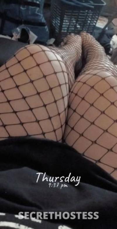 23 year old Escort in Louisville KY ready to play
