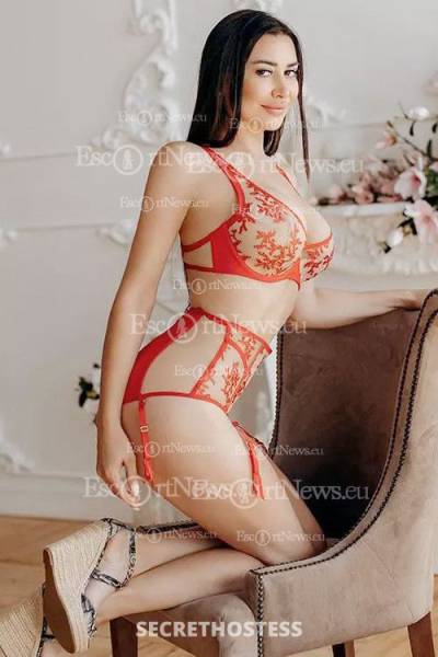 24 Year Old European Escort Berlin - Image 3