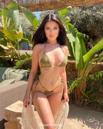 24 Year Old European Escort Tel Aviv Brunette - Image 3