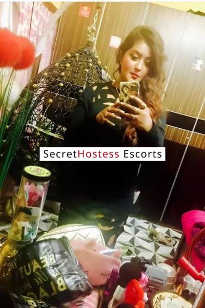 24 Year Old Indian Escort Colombo - Image 2