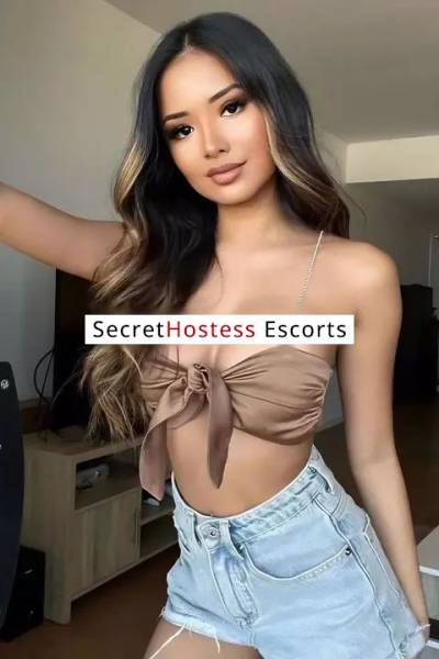 25 Year Old Asian Escort Jeddah - Image 2