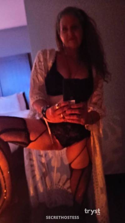 40Yrs Old Escort Size 8 Wilmington NC Image - 1