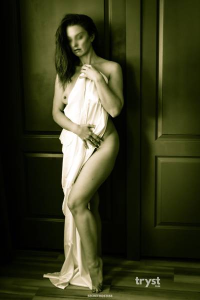 40Yrs Old Escort Size 8 Vancouver Image - 2