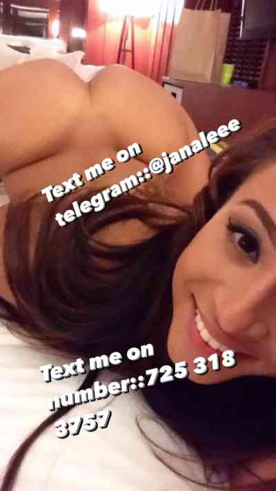 25 year old Escort in Rock Springs WY [f4m] I'm down to fuck or facetime and sexting hmu on 