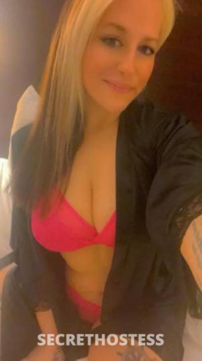 sexy busty open minded hottie in Grand Rapids MI