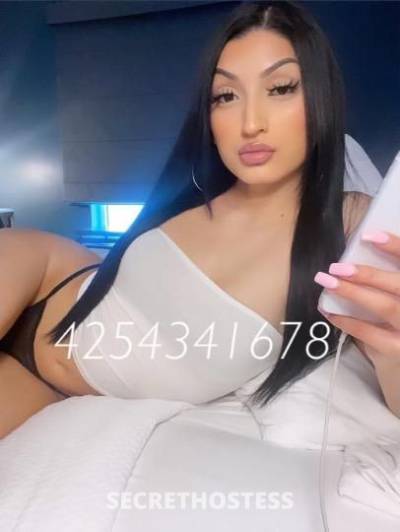 24 year old Latino Escort in Tri-Cities WA Exotic petite latina