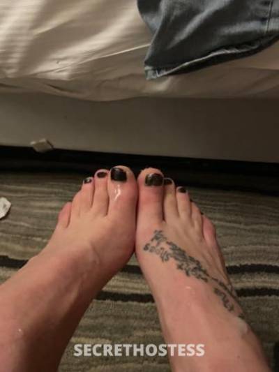 33 year old Escort in Humboldt County CA $300 HOUR SPECIAL!! Escape your monotonous reality... Sexxy 