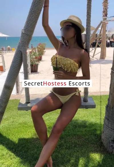 Elite escort Sarah in Paris