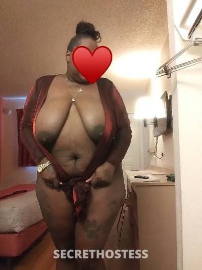 Experience the Seductive Indulgence of Temptation, a Curvy  in Stockton CA