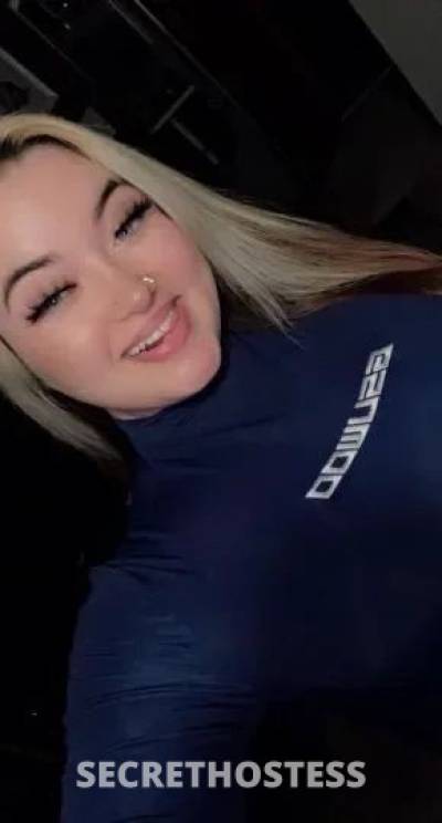  Sarah 24Yrs Old Escort Upper Peninsula MI Image - 5