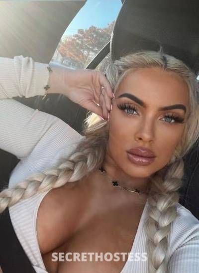 22 year old Italian Escort in Staten Island NY Healing Hands