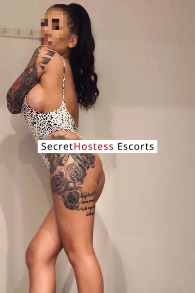 25 Year Old Italian Escort Duesseldorf - Image 2