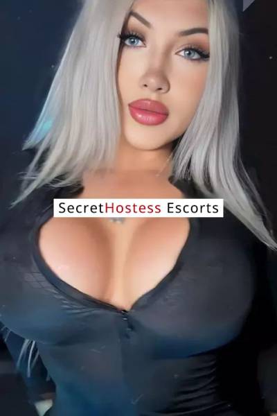 27 Year Old American Escort Amsterdam Blonde - Image 2