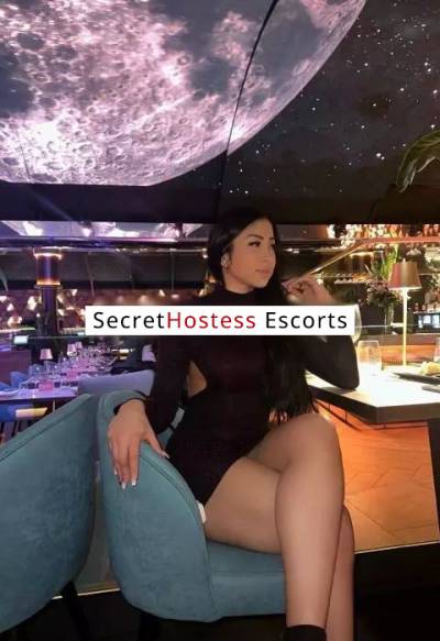 27 Year Old Venezuelan Escort Amsterdam - Image 1