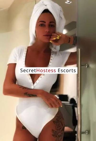 30 year old Russian Escort in Berlin Attention Gentlemen Explore New Levels of Pleasure in 