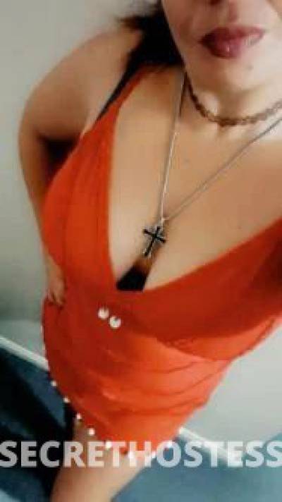 30Yrs Old Escort Size 14 Cairns Image - 3