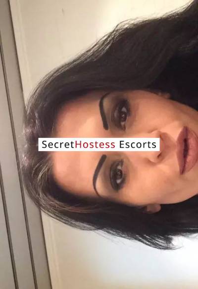 35 Year Old Romanian Escort Cologne - Image 1