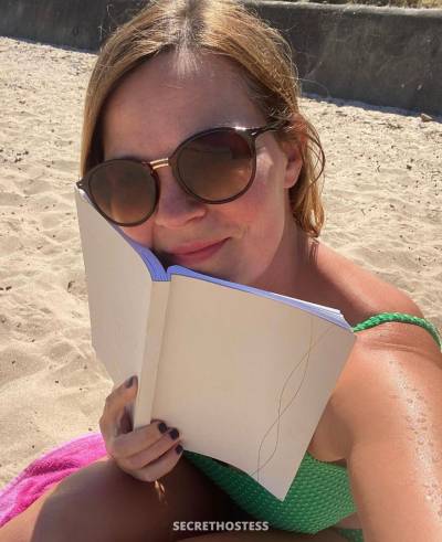30 year old Escort in Rochester NY I’m separated looking for a friend with benefits