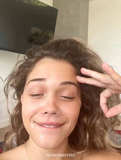 23 year old Escort in Racine WI xxxx-xxx-xxx I Am Available for Hookup